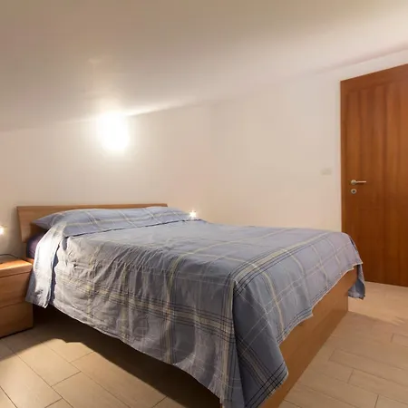 アパート Veronika メドゥリン